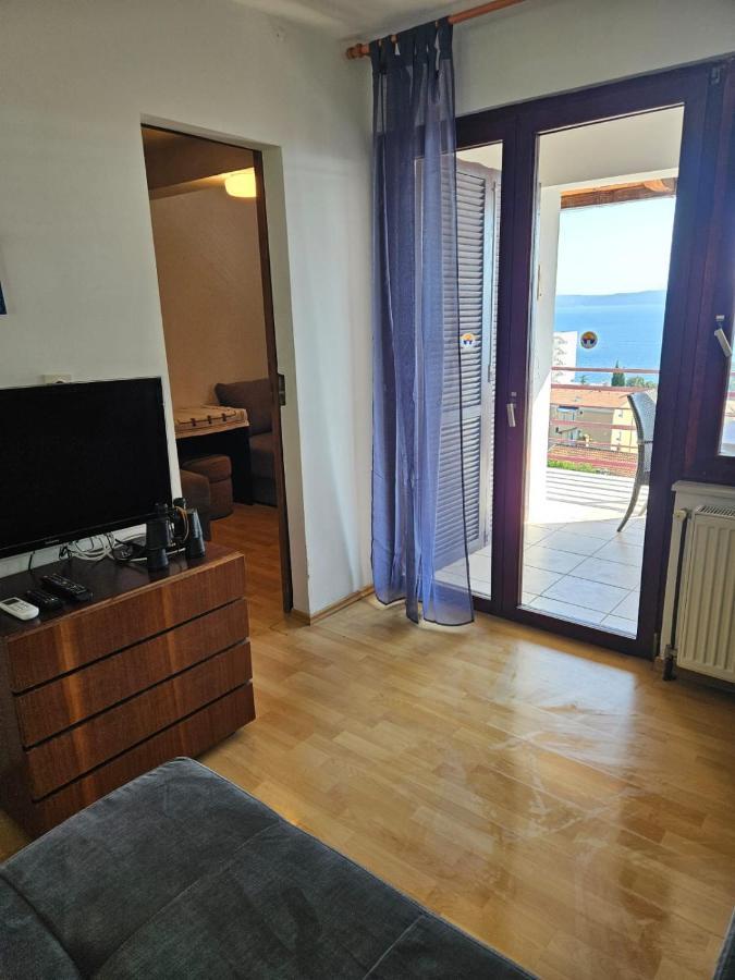 Apartments With Swimming Pool 9X4M Selce Exterior foto