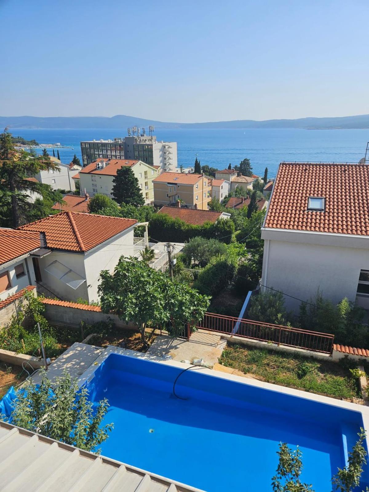 Apartments With Swimming Pool 9X4M Selce Exterior foto